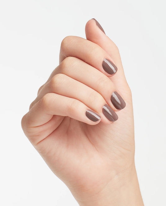 esmalte uñas opi topo marron over the taupe